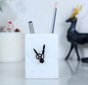 Porte-stylos en marbre, organisateur de bureau, rangement avec quatre trous, élégant, moderne, en marbre, fait à la main, multifonctionnel - Product Image 3