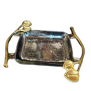 ชามทองเหลืองพร้อมที่จับออกแบบดอกไม้สำหรับภาชนะใส่อาหาร - Product Image 1