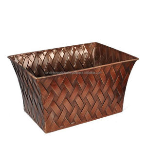 Maceta Ovalada de Latón Antiguo, Ecológica, Duradera y Personalizable para Flores de Exterior, Estilo Vintage Elegante - Product Image 5