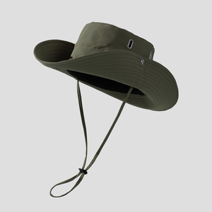 Chapeau de pêche résistant à l'eau, casquette d'extérieur à large bord, tissu à séchage rapide, cordon de serrage réglable, conception respirante pour la pêche longue durée - Product Image 1