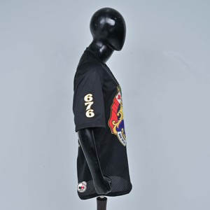 Camisetas de malla transpirable de poliéster con cuello en V y manga corta para hombre, color negro, con estampado OEM Royal Crest, ropa urbana, logotipo personalizado, venta al por mayor para deportes. - Product Image 6
