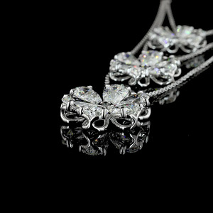 Collier pendentif floral multicouche en diamant de laboratoire taille poire, or 10K/14K/18K, argent 925/935 plaqué rhodium, luxe pour fiançailles - Product Image 3