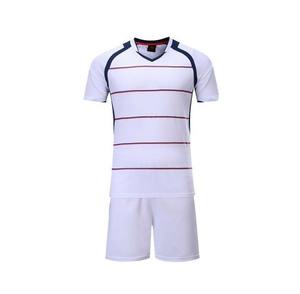 Dernier prix fabricant, uniforme de football en sublimation, 100% polyester, matière douce, uniforme de football - Product Image 2