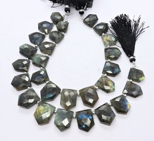 Perles de Labradorite Naturelle Facettées Forme Cabochon Effet Flashy AAA 12x16-15x20 MM, Perles de Pierre Précieuse de Labradorite Fine, Labradorite Facettée de 9 Pouces - Product Image 6