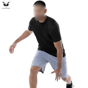 Bon fournisseur, t-shirt de sport pour homme confortable, couleur noire unie, meilleure qualité, service OEM, dernier modèle de t-shirt de sport pour homme. - Product Image 4