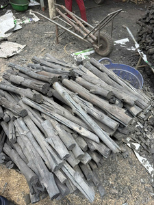 Charbon de bois naturel de mangrove |   Combustion propre et chaleur longue durée |   Fournisseur Vietnamien - Product Image 4