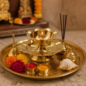 Brass Lotus Diya <b>Oil</b> Lamp Traditional Deepak with Lotus Petal Design Decorative Brass <b>Candle</b> Holder for Puja Aarti Diwali Home - Product Image 2