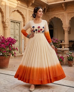 Últimas colecciones de vestidos Anarkali de diseñador para mujer, en tela Star Georgette, con diferentes colores disponibles para bodas. - Product Image 1