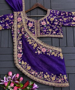 Lehenga Choli de Seda Crujiente de Diseño con Bordado Dupatta, Ropa Étnica para Bodas, Estilo Hindú/Pakistaní para Mujer, HIRVA-HB-191 - Product Image 4