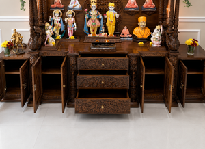 Compre un Mandir de Krishna de Madera de Gran Tamaño a Precios de Mayoreo, Templo de Madera de Lujo Hecho a Mano para el Hogar, Fabricante Exportador de EE. UU. - Product Image 4