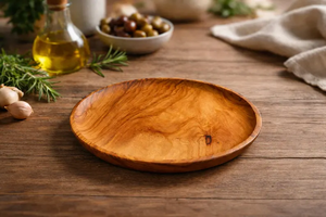 Assiette ronde classique en bois d'olivier poli, faite à la main, écologique, petite assiette à apéritif pour les fêtes - Product Image 3