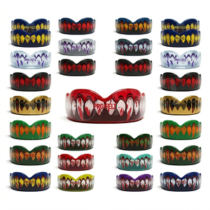 Protège-dents de haute qualité 100% fabriqué par un fabricant pour la boxe, le MMA, le rugby et les sports de contact, protection des dents, protège-dents double couche - Product Image 1