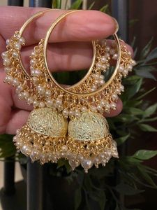 Boucles d'oreilles Jhumki ethniques en laiton de créateur, ensemble de bijoux de mode pour femmes, finition premium, fournisseur en gros OEM ODM - Product Image 3