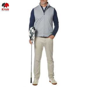แจ็คเก็ตซอฟต์เชลล์ดีไซน์พิเศษสำหรับผู้ชายจาก Ryan Pro Gear เนื้อผ้านุ่มสบาย ระบายอากาศได้ดี พร้อมโลโก้แบบกำหนดเอง - Product Image 3
