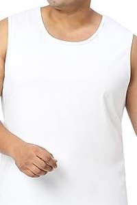 Camiseta sin mangas blanca para hombre de alta calidad, cuello redondo, jersey de algodón puro, tela transpirable diseñada para mayor comodidad y uso diario, India. - Product Image 3