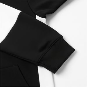 Sudadera con Capucha Negra Oversize con Estampado Geométrico Cuadrado Personalizado, Transpirable, de Gran Peso, Tallas Grandes, Diseño OEM para Invierno - Product Image 6