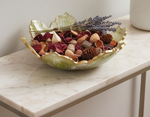 Bol décoratif en résine verte, élégant centre de table, accent de table artisanal, décoration élégante pour la maison, salon, cuisine, événements - Product Image 3