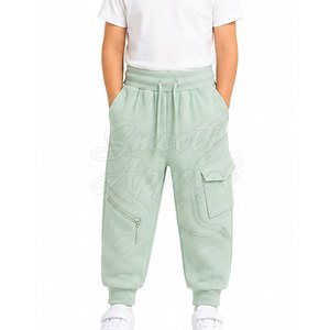 Nouveau pantalon cargo tendance pour enfants, fermeture boutonnée, couleur unie, coupe ample, léger et respirant en tissu peigné, vente en gros - Product Image 6