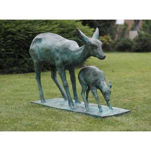 Estatua de Cierva Madre con Cachorro de Tamaño Real, Escultura Decorativa de Reno para Jardín, Otros Artículos para Eventos, Decoración Navideña - Product Image 1