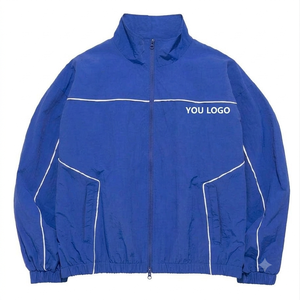 Conjunto Deportivo Premium para Hombre en Nailon Azul, Estilo Deportivo de Color Sólido, Chaqueta con Cierre y Pantalones de Poliéster Transpirable con Logotipo Estampado - Product Image 2