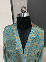 Kimono bleu à imprimé floral, col en V, manches longues, ceinture, longueur genou, cardigan bohème, vêtements d'été confortables pour femmes