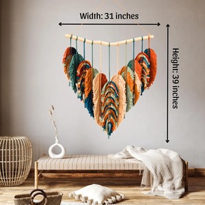 Décoration murale artistique en macramé multicolore, idéale pour les cafés, les restaurants, les espaces domestiques et les idées de cadeaux attentionnés. - Product Image 4
