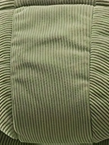 Veste matelassée légère et décontractée avec rembourrage doux et isolant pour les journées froides et le quotidien - Product Image 4