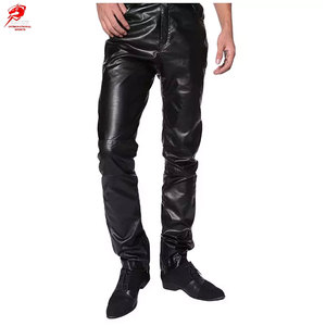 กางเกงหนังผู้ชายทรงโมเดิร์น ทนทาน ตะเข็บแข็งแรง ดีไซน์ยืดหยุ่น เหมาะสำหรับนักขี่มอเตอร์ไซค์และการสวมใส่ลำลองในชีวิตประจำวัน - Product Image 1