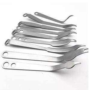 Retractores de Cadera Manuales de Alta Calidad, Acero Inoxidable Alemán, Reutilizables, Aprobados por la CE, Clase I, 1 Año de Garantía por Dentavex - Product Image 1