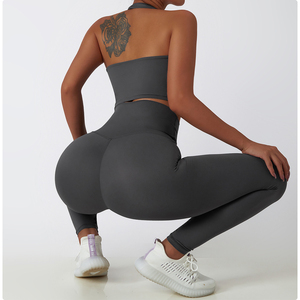 Ensemble de vêtements de sport pour femmes, 4 pièces, soutien-gorge de sport réglable et leggings respirants en spandex/polyester pour la salle de sport, la remise en forme et la course à pied - Product Image 6