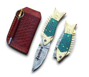 Couteau de chasse professionnel en acier Damas 58 HRC, personnalisable ODM/OBM, avec manche en laiton alvéolé et lame ultra-affûtée, par UA Supplies - Product Image 1