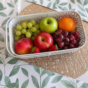 Panier à fruits rectangulaire en métal vert fait main de luxe avec poignée, capacité 6-10L, plateau de rangement portable, finition thermolaquée imperméable - Product Image 4