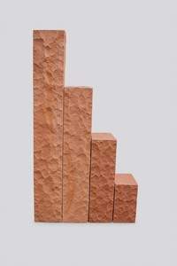 Grocon Kandla Grey Sandstone Palisades, piedra natural de diseño moderno con superficie partida para bordes de jardín y paisajismo exterior. - Product Image 4