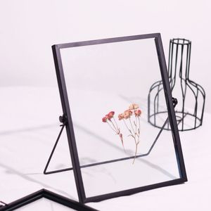 Marco de Fotos de Metal y Vidrio al por Mayor, Soporte Moderno para Exhibición de Imágenes, Decoración Interior para Hogar, Oficina y Hotel - Product Image 1
