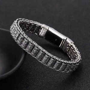 Pulsera cilíndrica tejida a mano con cuentas giratorias, escrituras budistas, estilo chino vintage, para hombre y mujer. - Product Image 4