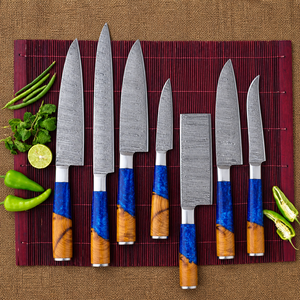 Ensemble de 7 couteaux de cuisine en acier Damas, style Viking, faits à la main, couteaux de chef professionnels, manches en bois et résine - Product Image 2