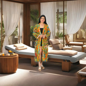 Al por mayor: Elegante bata de algodón orgánico transpirable para mujer, con cuello en V y cordón, ideal para verano y otoño. - Product Image 2