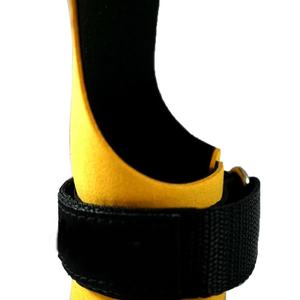 Poignées de musculation personnalisées OEM en cuir suédé jaune à 3 trous, sangles de soutien pour poignets, protections de paume pour haltères et soulevés de terre - Product Image 4
