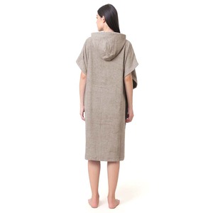 Gama Exclusiva de Batas de Playa de Alta Calidad a Precio de Mayoreo, Secado Rápido, Suaves, 100% Algodón de Rizo, para Compradores al por Mayor - Product Image 6