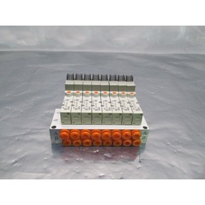 SMC SS5YJ3-UIB970351 Conjunto de Colector con 8 Puertos - Equipo y Piezas de Semiconductores de Confianza de Marca Global - Product Image 1