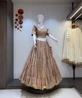Jupe Lehenga traditionnelle indienne en coton pour femmes, bordure dorée, robe ethnique pour les festivals et les mariages