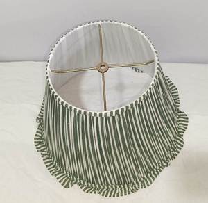 Hermosa Lámpara de Mesa/Suelo con Pantalla de Lino Costero Desmontable y Plegable, Hecha a Mano - Product Image 3