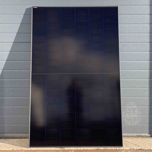 แผงโซลาร์เซลล์ประสิทธิภาพสูง108แผงโซลาร์เซลล์สีดำครึ่งเซลล์ <span class=keywords><strong>Aiko</strong></span> 450W 460W 470W 455 445โซลาร์เซลล์465วัตต์สีดำเต็มรูปแบบ - Product Image 2