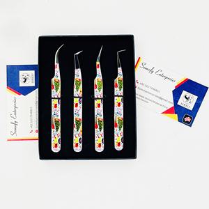 Pinzas para Pestañas de Acero Inoxidable Profesionales, Duraderas, Suaves y Precisas, de 10 mm, con Recubrimiento de Papel con Estampado de Árbol de Navidad - Product Image 3