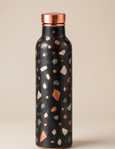 Bouteille en cuivre pur émaillée avec logo personnalisé, base noire, motif en pierre terrazzo, vaisselle ayurvédique, fabricant OEM ODM - Product Image 3