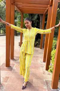Premium Women's <b>Spring</b> Floral Printed Cotton Lining Loose Fit Casual <b>Dress</b> Pintuck Tunic Top with Matching Straight Pants - Product Image 2