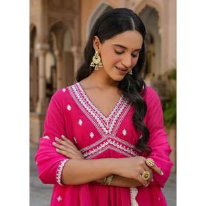 Belle fête porter haut-bas et Dupatta ensemble taille XL look élégant - Product Image 5