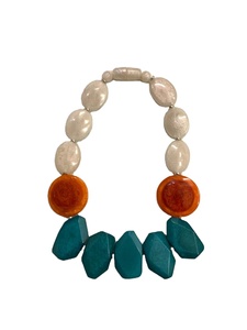 Collar de Resina Unisex con Cuentas Naturales Multicolores, Moderno y Precioso, el Mejor Regalo para Fiestas o Compromisos - Product Image 3