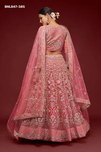 Conjunto de Lehenga-Choli Rosa Semisellado con Bordado de Zari-Badla-Glitter Dori y Red Suave de Alta Calidad, Venta al por Mayor - Product Image 4
