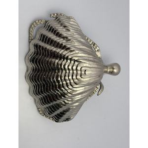 Cuenco de concha de pulpo ecológico de aluminio con acabado plateado personalizado, bandeja de vieiras, asas de tentáculo, centro de mesa de Hotel para fiestas WB Inc - Product Image 4